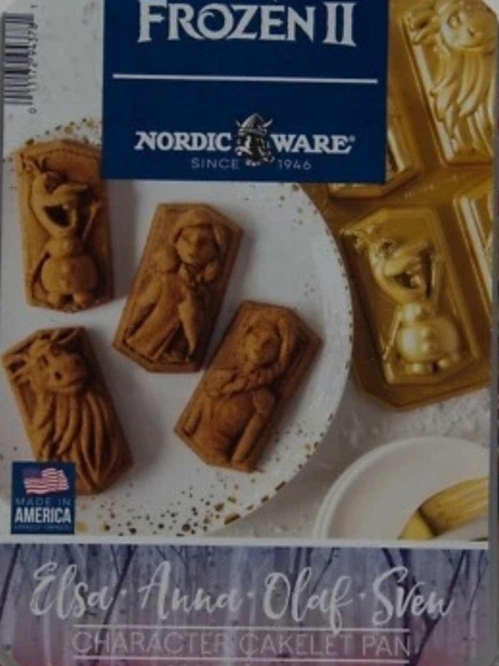 Nordic Ware Frozen II Character Cakelet Pan – Gold Finish